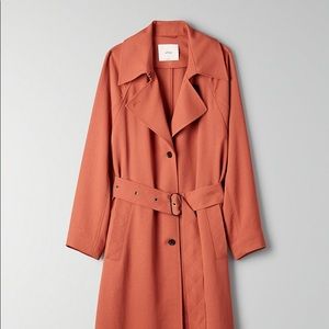 Wilfred Pelat Flowy Trench